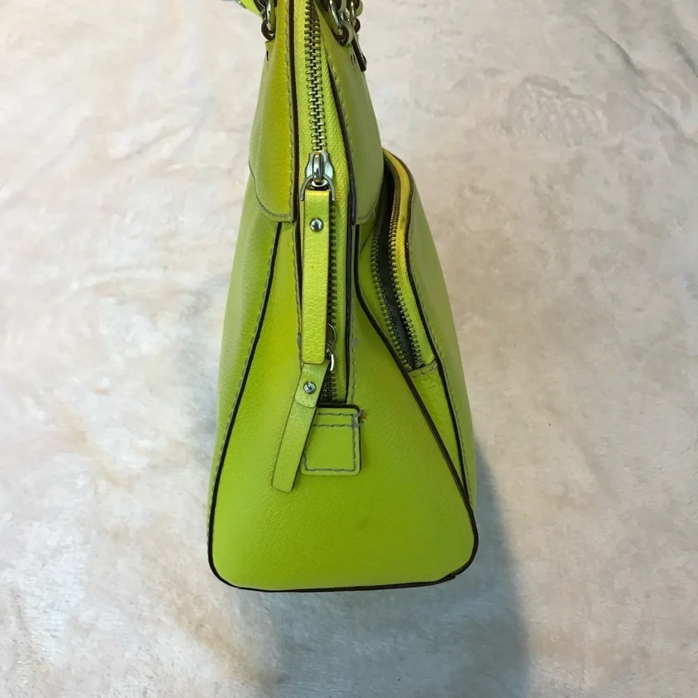 Kate Spade NEW YORK Zipper Pockets Leather Yellow Green Shoulder Hand Bag Purse